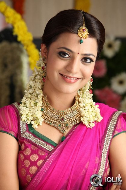 Nisha-Agarwal